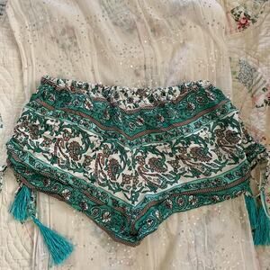 OOBERSWANK TURQUOISE RAYON BOHO PRINT SHORTS FRINGE TASSELS S NWOT